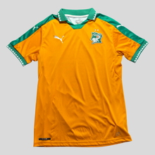 Load image into Gallery viewer, 2017-18 Ivory coast home - M