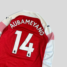 Load image into Gallery viewer, 2016-17 Arsenal Auba 14 long sleeve jersey - S