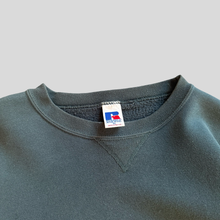 Load image into Gallery viewer, 00s Russell athletic blank sweatshirt - XL