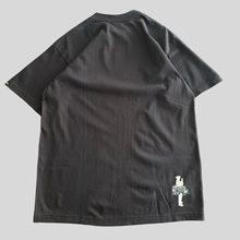 Load image into Gallery viewer, 1999 Stüssy thing T-shirt - L/XL