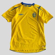 Load image into Gallery viewer, 2005-06 Sweden home - S