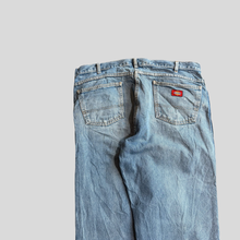 Load image into Gallery viewer, 00s Dickies pants - 38/36