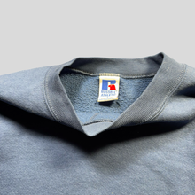 Load image into Gallery viewer, 90s Russell athletic blank sweatshirt - L