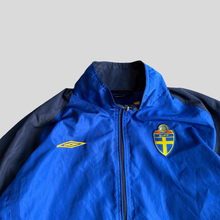Load image into Gallery viewer, 2006-07 Sweden track jacket - S