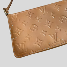 Load image into Gallery viewer, Louis Vuitton vernis lexington pochette