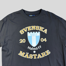 Load image into Gallery viewer, 2004 Malmö ff svenska mästare T-shirt - XL