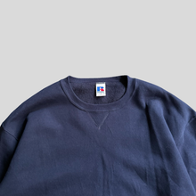 Load image into Gallery viewer, 00s Russell athletic blank sweatshirt - XL/XXL