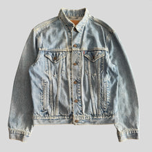 Load image into Gallery viewer, 90s Levi’s Jean jacket - M
