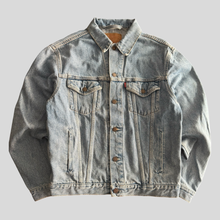 Load image into Gallery viewer, 90s Levi’s Jean jacket - S