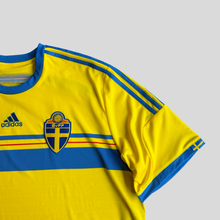 Load image into Gallery viewer, 2014 Sweden home - XXL
