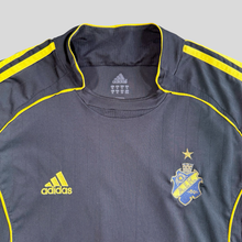 Load image into Gallery viewer, 2006 AIK home - XL
