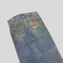 Load image into Gallery viewer, 00s Dickies pants - 30/31
