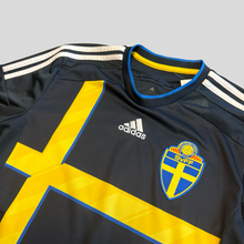 Load image into Gallery viewer, 2014 Sweden away - M
