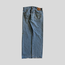 Load image into Gallery viewer, 00s Levi&#39;s 501 denim - 34/31

