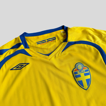 Load image into Gallery viewer, 2008 Sweden home - XL
