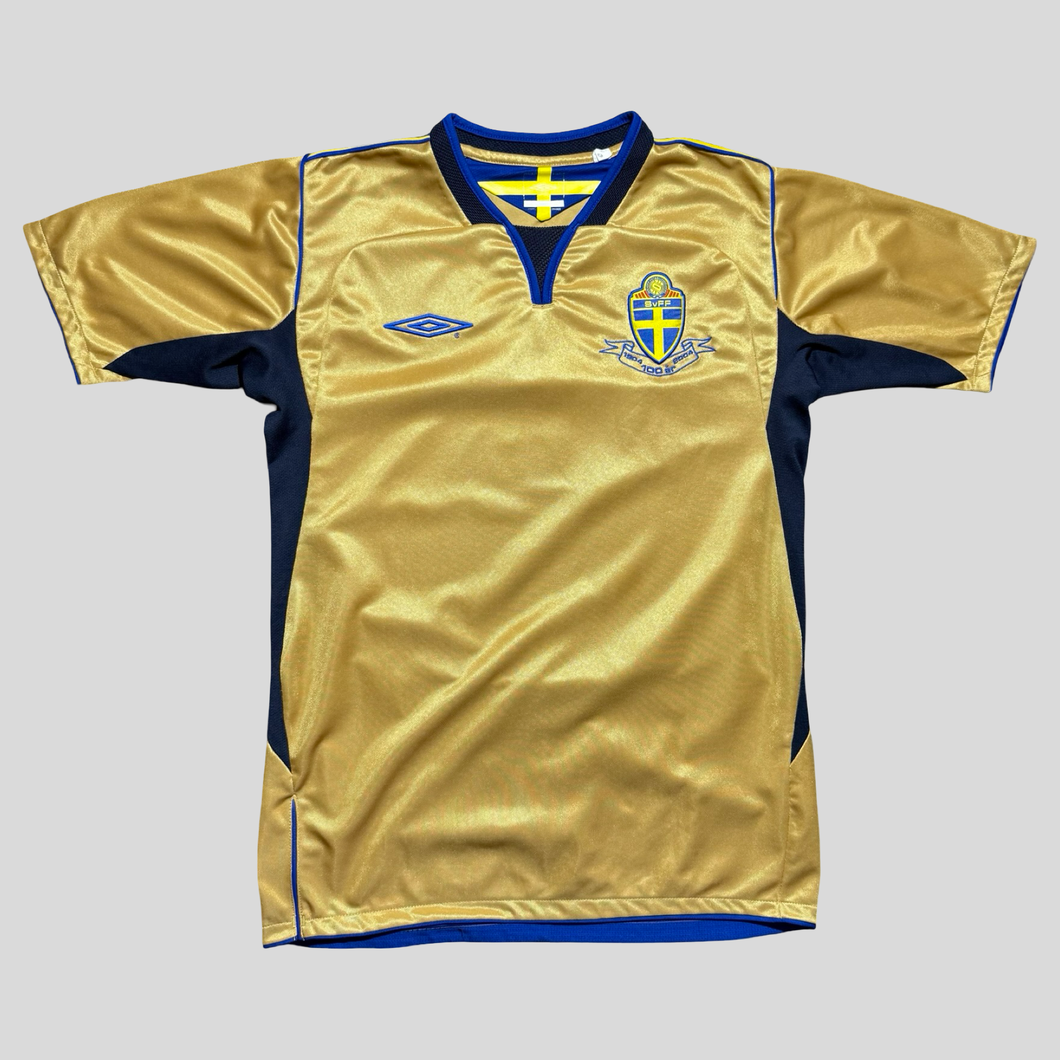 2004 Sweden centenary home - S