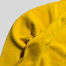 Load image into Gallery viewer, 00s Russell athletic blank sweatshirt - L
