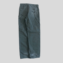 Load image into Gallery viewer, 00s Carhartt padded carpenter pants - 30/32

