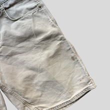 Load image into Gallery viewer, 00s Carhartt Carpenter shorts - 32
