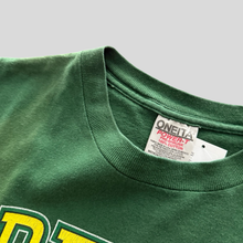 Load image into Gallery viewer, 90s Oregon ducks T-shirt - M
