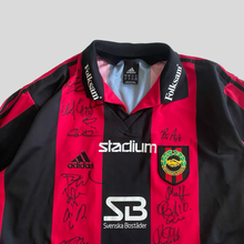 Load image into Gallery viewer, 2009 IF Brommapojkarna home Signed Jersey - XL
