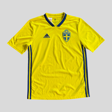 Load image into Gallery viewer, 2018 Sweden home - 176cm
