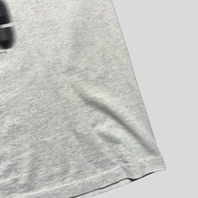 Load image into Gallery viewer, 90s Don’t look at me T-shirt - S
