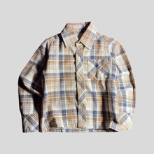 Load image into Gallery viewer, 00s Checkered shirt - 4/5Yrs
