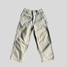 Load image into Gallery viewer, 00s Carhartt carpenter pants - 6/7Yrs
