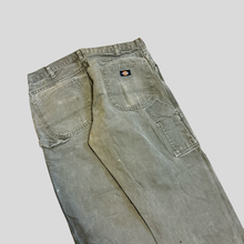 Load image into Gallery viewer, 00s Dickies carpenter pants - 36/32
