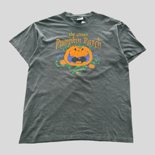 Load image into Gallery viewer, 90s The great pumpkin T-shirt - XL
