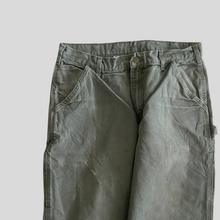 Load image into Gallery viewer, 00s Carhartt carpenter pants - 31/31
