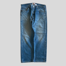 Load image into Gallery viewer, 00s Levi&#39;s 501 denim - 34/29
