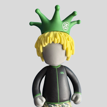 Load image into Gallery viewer, Stüssy x medicom crown big figure
