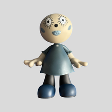 Load image into Gallery viewer, Stüssy x medicom dollydearest big figure
