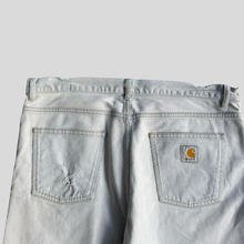 Load image into Gallery viewer, 00s Carhartt shorts - 38

