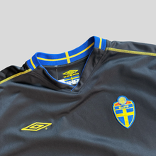 Load image into Gallery viewer, 2004 Sweden goalkeeper 2 - XXL
