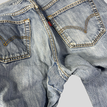 Load image into Gallery viewer, 00s Levi’s 501 denim - 36/34
