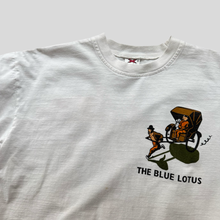 Load image into Gallery viewer, 00s Tintin blue lotus T-shirt - S
