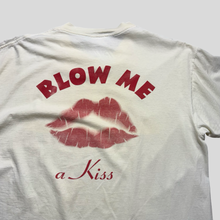 Load image into Gallery viewer, 90s Blow me a kiss T-shirt - L

