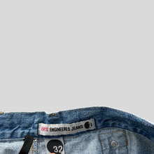Load image into Gallery viewer, 00s Levi's engineered jeans - 32/34
