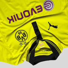 Load image into Gallery viewer, 2012-13 Dortmund home HUMMELS 15 - S
