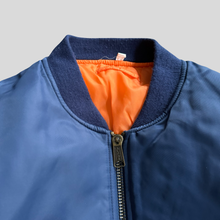 Load image into Gallery viewer, 00s Alpha ma-1 bomber jacket - XL
