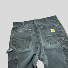 Load image into Gallery viewer, 00s Carhartt carpenter double knee pants - 31/32
