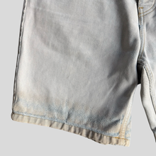Load image into Gallery viewer, 00s Carhartt shorts - 38
