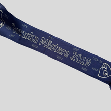 Load image into Gallery viewer, Djurgården scarf
