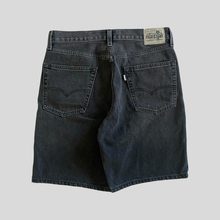 Load image into Gallery viewer, 00s Levis silvertab baggy shorts - 30
