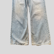 Load image into Gallery viewer, Acne studios 2021m light blue vintage jeans - 33/32

