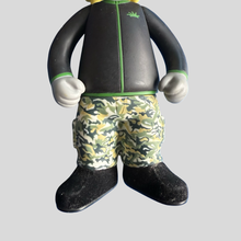 Load image into Gallery viewer, Stüssy x medicom crown big figure
