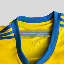 Load image into Gallery viewer, 2014 Sweden home - XXL
